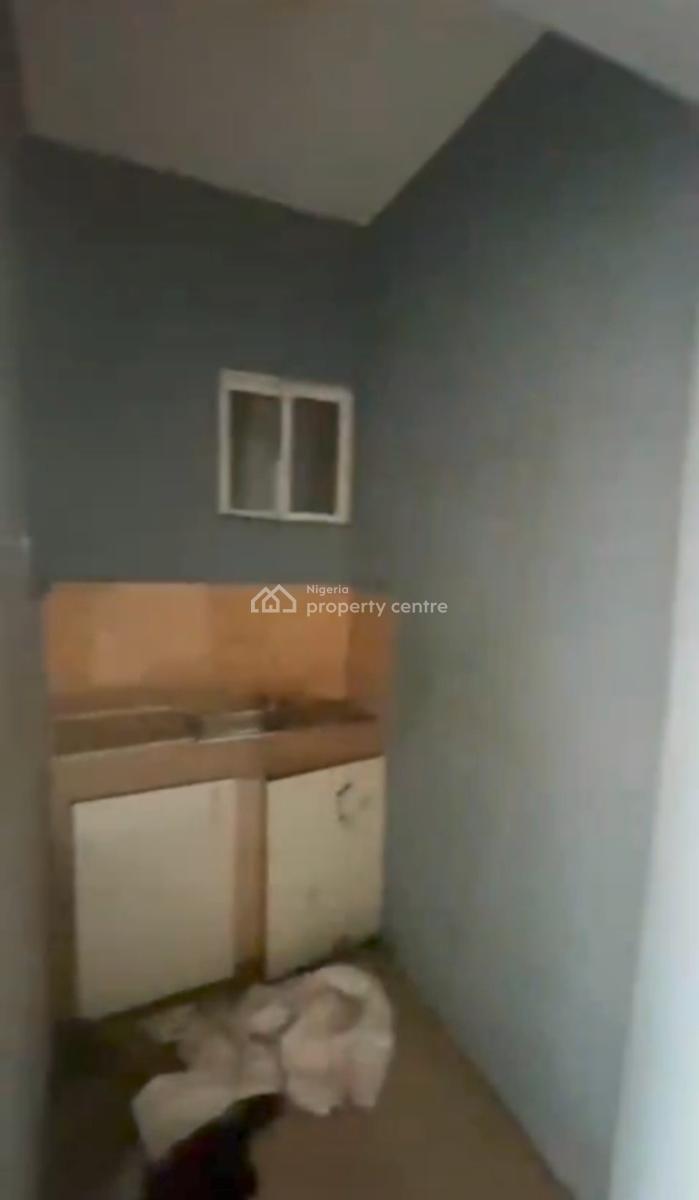 a Decent Lovely Mini Flat, Ilupeju Palmgroove, Shomolu, Lagos, Mini Flat (room and Parlour) for Rent