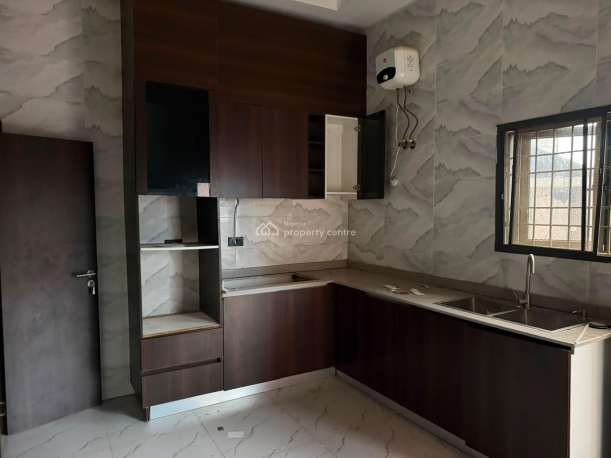 Standard 2 Bedroom, Wuye, Abuja, Flat / Apartment for Rent