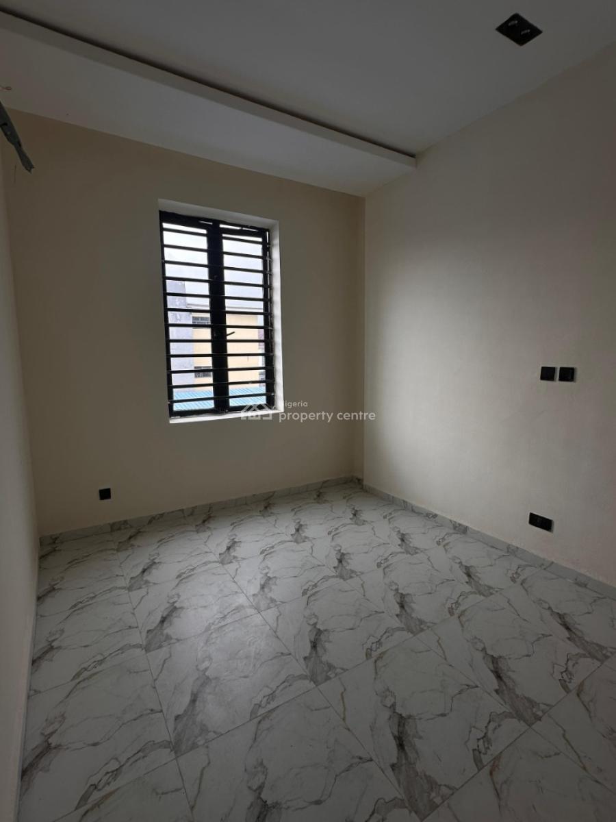 2 Bedroom Apartment with Swimming & Elevator, Orchid, Lekki, Lagos, Flat / Apartment for Sale
