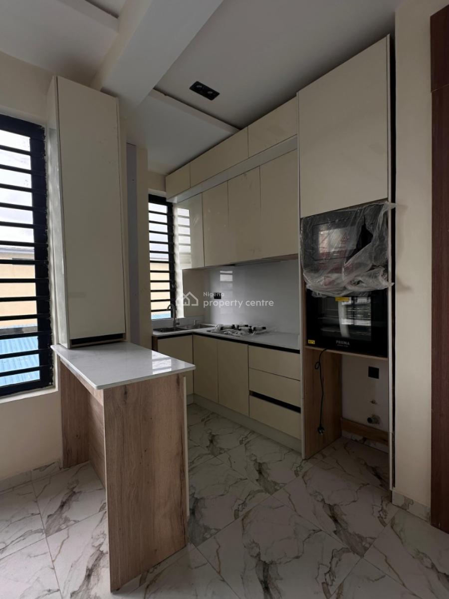 2 Bedroom Apartment with Swimming & Elevator, Orchid, Lekki, Lagos, Flat / Apartment for Sale