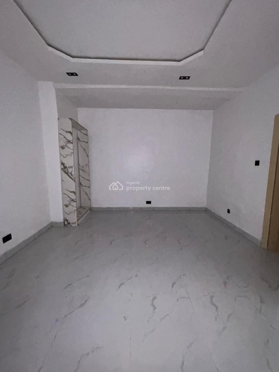 Modestly Built 3 Bedroom Apartment, Orchid, Lekki, Lagos, Flat / Apartment for Sale