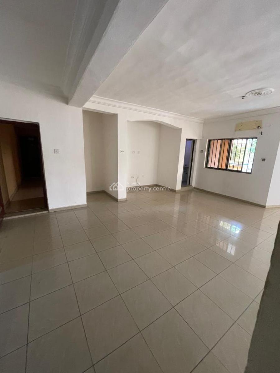 Spacious 3 Bedroom, Utako, Abuja, Flat / Apartment for Rent