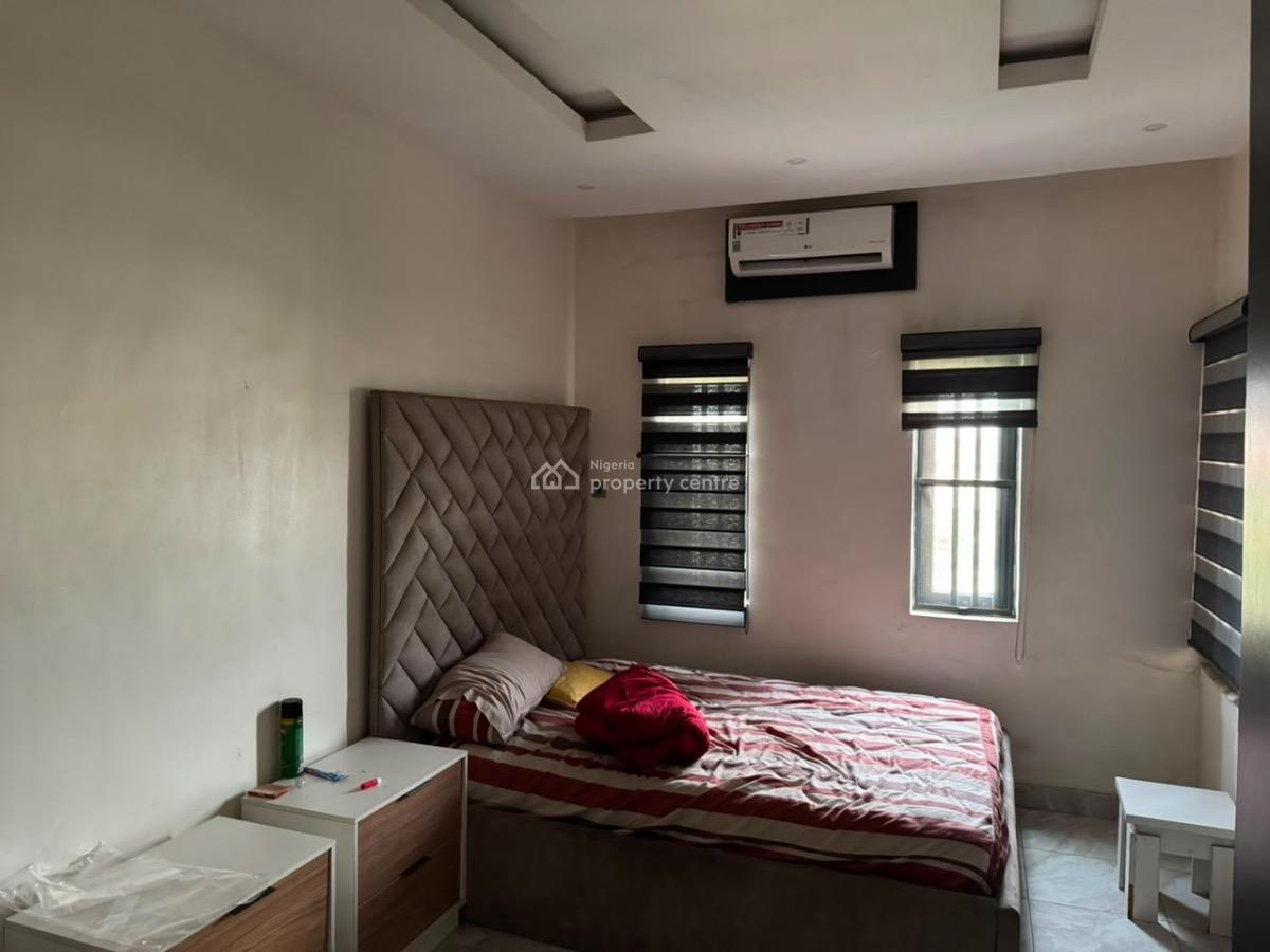 Luxury Furnished 3 Bedroom, Chevron Drive Paradise Estate, Lekki Phase 2, Lekki, Lagos, Flat / Apartment for Rent