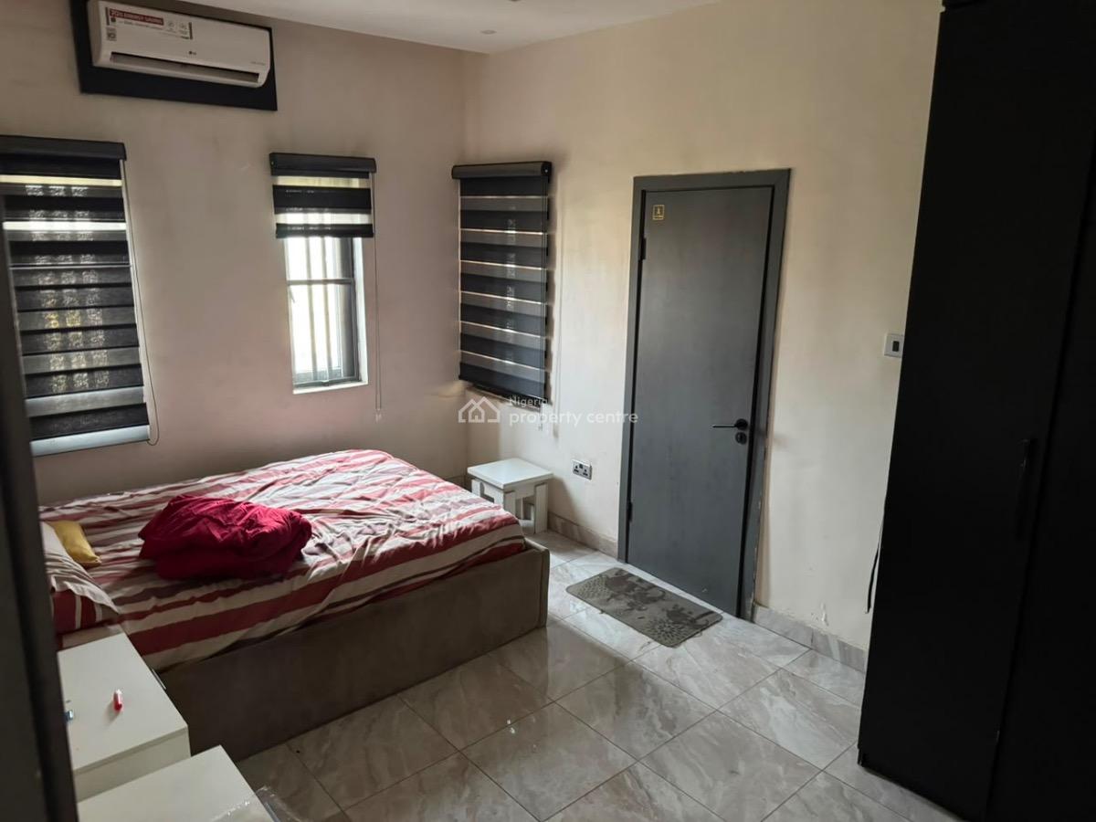 Luxury Furnished 3 Bedroom, Chevron Drive Paradise Estate, Lekki Phase 2, Lekki, Lagos, Flat / Apartment for Rent