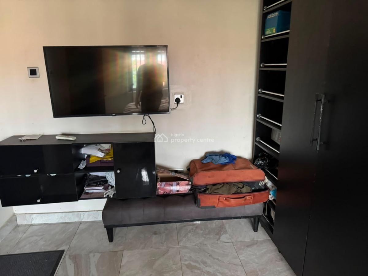 Luxury Furnished 3 Bedroom, Chevron Drive Paradise Estate, Lekki Phase 2, Lekki, Lagos, Flat / Apartment for Rent