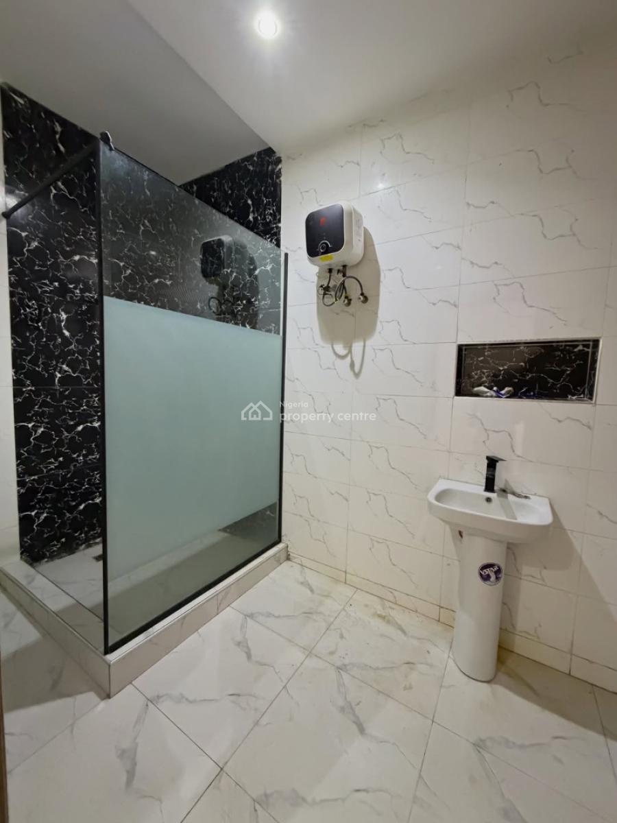 4 Bedroom Terrace, Guzape District, Abuja, Terraced Bungalow for Rent