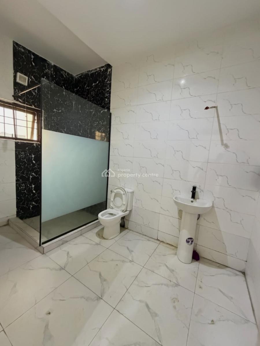 4 Bedroom Terrace, Guzape District, Abuja, Terraced Bungalow for Rent
