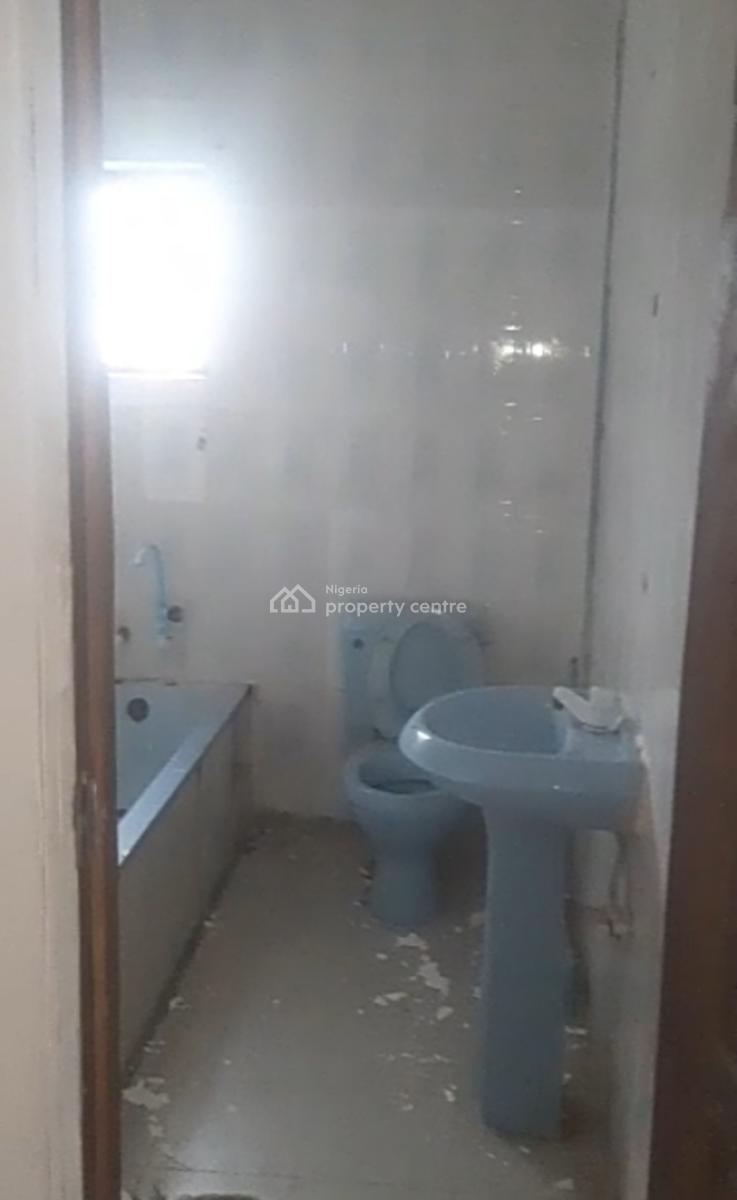 Upstairs Masters Bedroom Inside a Shared Apartment { Video}, Behind Thomas Estate Back Gate, Ajah, Lagos, Self Contain (single Rooms) for Rent