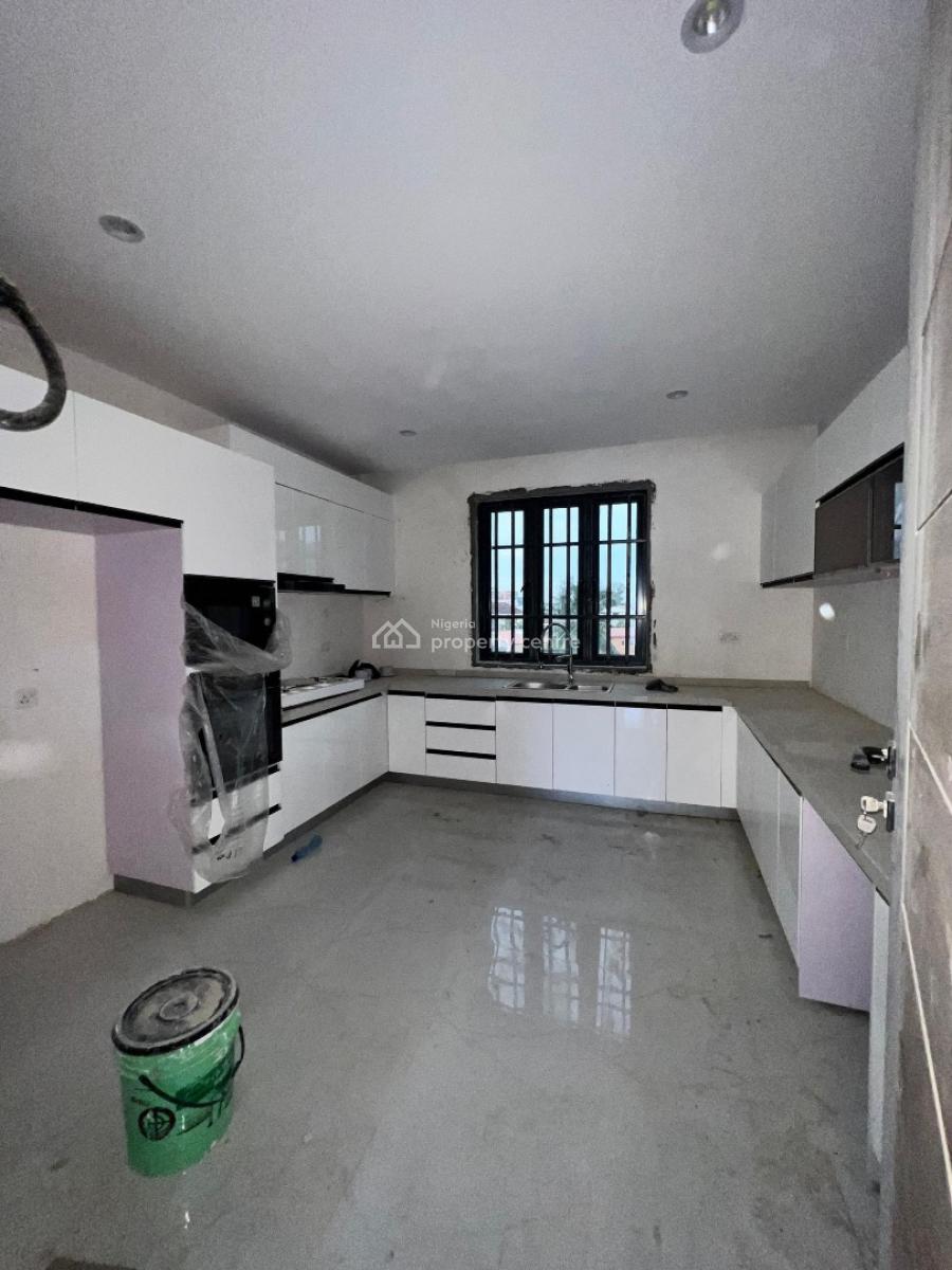 Family Friendly & Affordable 3 Bedroom Apartment with Elevator, Ikoyi, Lagos, Flat / Apartment for Sale