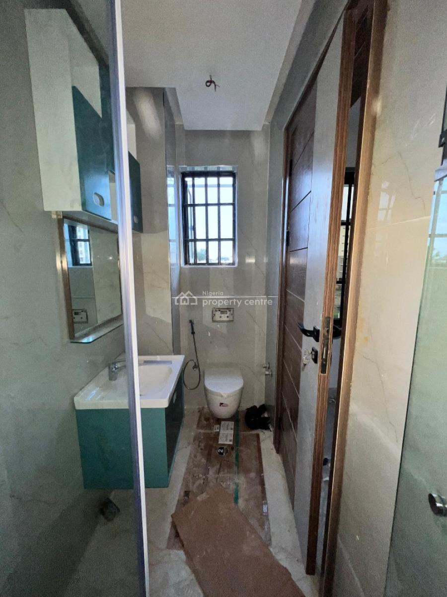 Family Friendly & Affordable 3 Bedroom Apartment with Elevator, Ikoyi, Lagos, Flat / Apartment for Sale