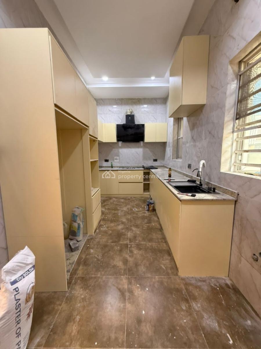 Newly Renovated 4 Bedroom Semi Detached Duplex, Osapa, Lekki, Lagos, Semi-detached Duplex for Sale