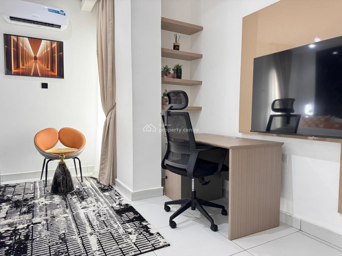 Smart 2 Bedroom Apartment with Cinema, Lekki Phase 1, Lekki, Lagos, Flat / Apartment Short Let