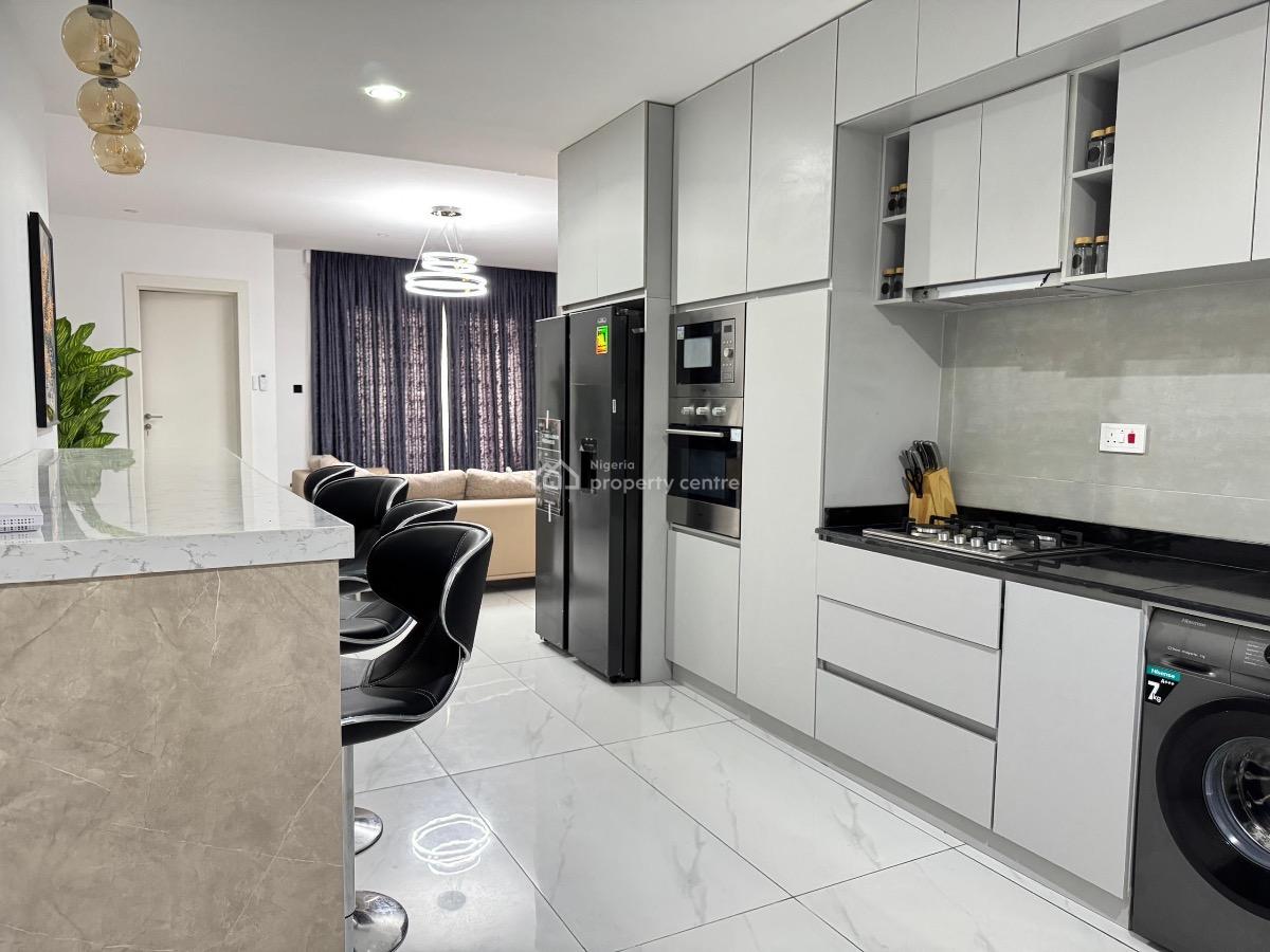 Smart 2 Bedroom Apartment with Cinema, Lekki Phase 1, Lekki, Lagos, Flat / Apartment Short Let