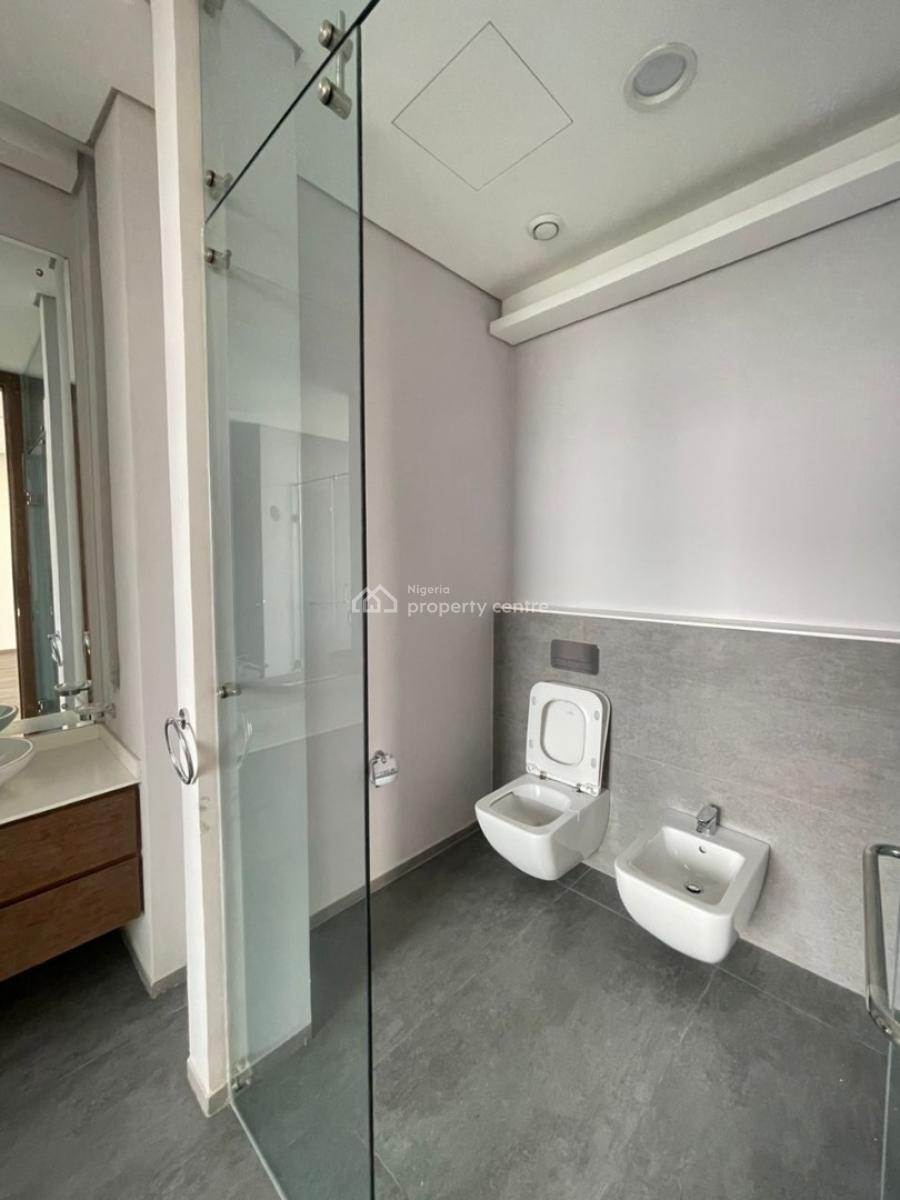 Fully Furnished 3-bedroom Apartment,swimming Pool,gym,garden, Off Idejo Street, Victoria Island (vi), Lagos, Flat / Apartment for Rent