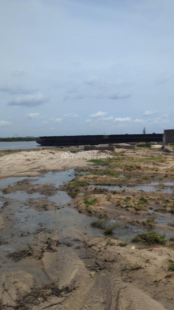 8000 Square Meters Available, Ijegun Lagos State, Satellite Town, Ojo, Lagos, Commercial Property for Rent