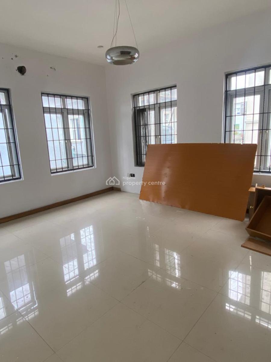 Standard Room & Parlour with Big Kitchen and Visitors Toilet, Oniru, Victoria Island (vi), Lagos, Flat / Apartment for Rent