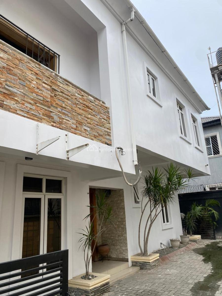 Standard Room & Parlour with Big Kitchen and Visitors Toilet, Oniru, Victoria Island (vi), Lagos, Flat / Apartment for Rent