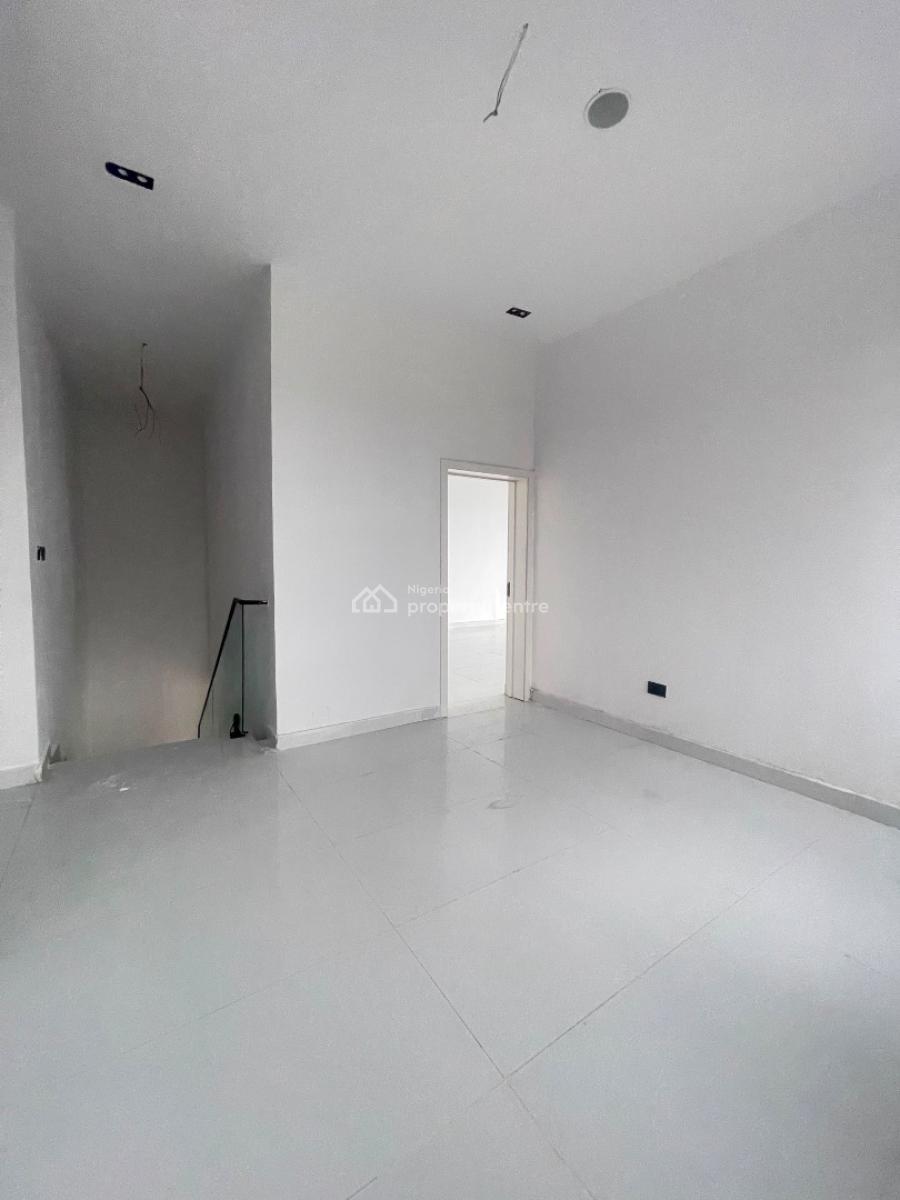 Spacious 4 Bedroom Semi Detached Duplex with Bq, Abraham Adesanya, Ajah, Lagos, Semi-detached Duplex for Sale