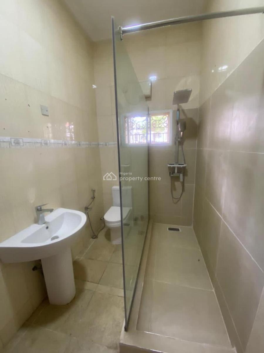 Serviced & Furnished 2 Bedroom (swimming Pool Features), Utako District, Utako, Abuja, Flat / Apartment for Rent
