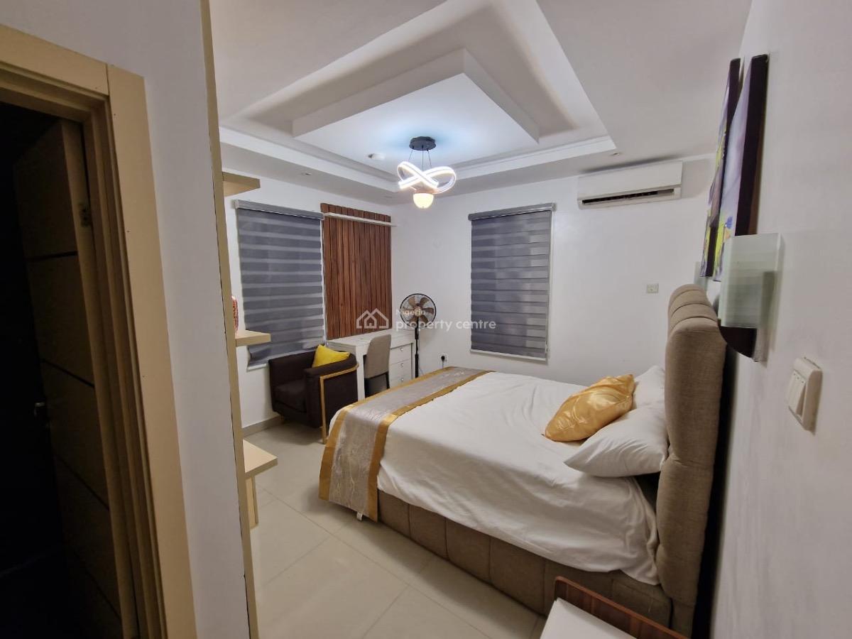 Upscale Living 3-bedroom Apartment with Contemporary Appeal, Maryland, Ikeja, Lagos, Flat / Apartment Short Let