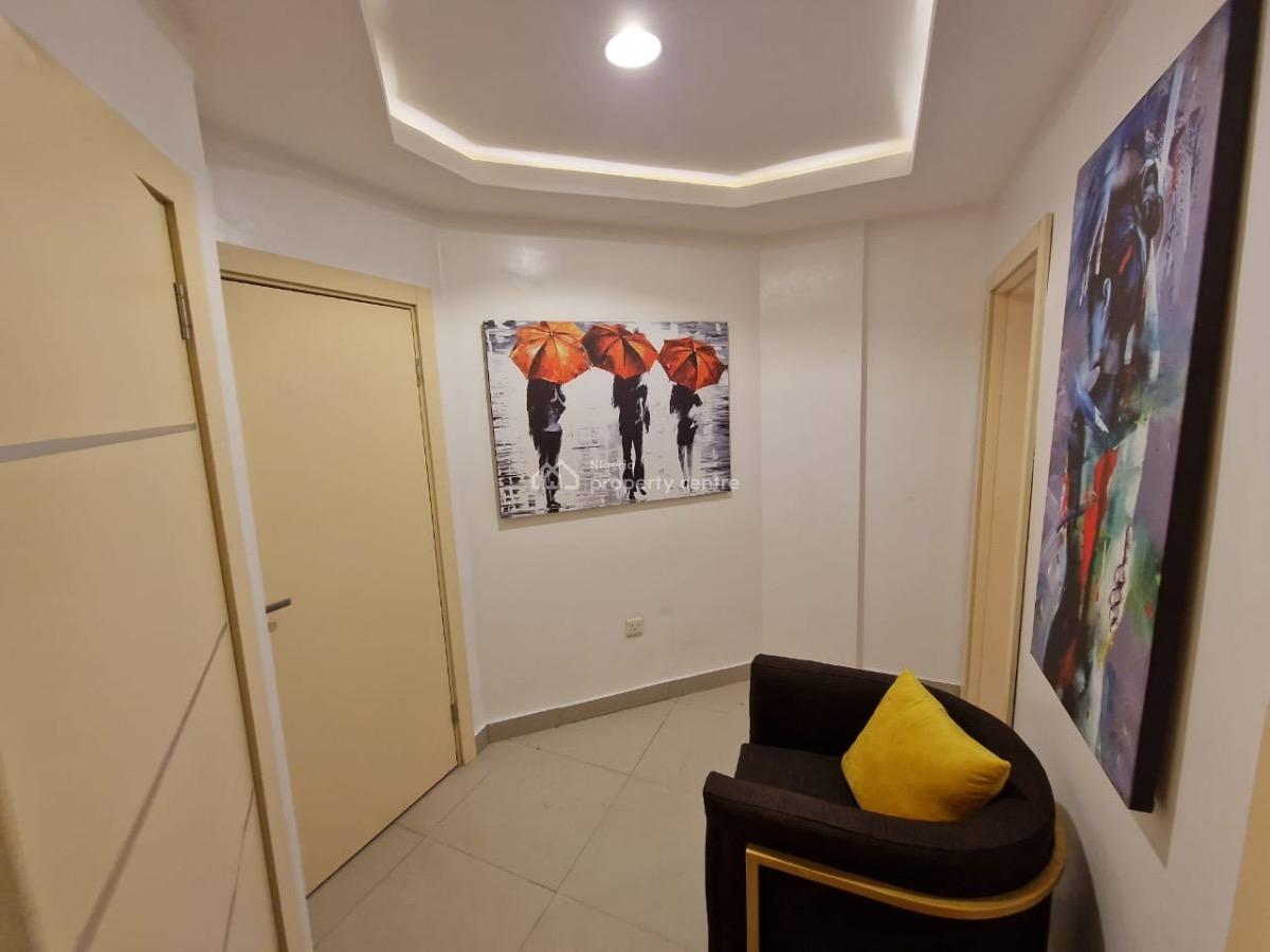 Upscale Living 3-bedroom Apartment with Contemporary Appeal, Maryland, Ikeja, Lagos, Flat / Apartment Short Let
