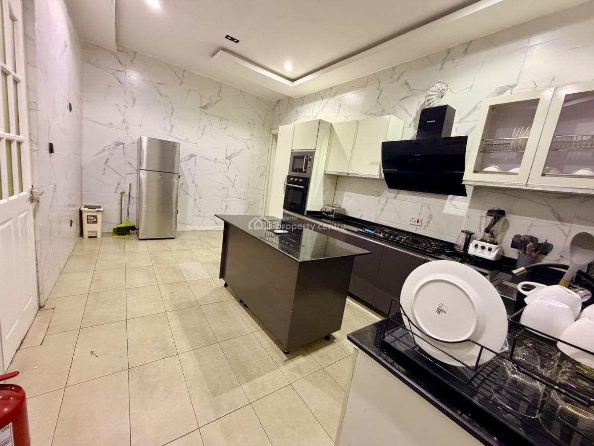 Luxury 3/4 Bedroom Duplex Fully Furnished and Ensuit, Ikoyi, Lagos, House Short Let