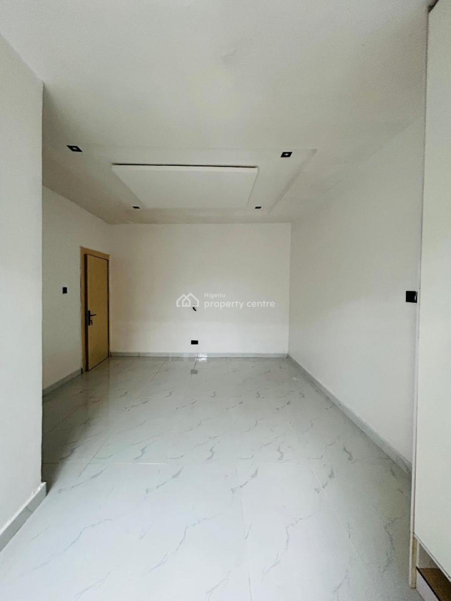 Modestly Finished 3bedroom Apartment in Orchid ,lekki, Orchid ,lekki ,lagos ,nigeria, Lekki, Lagos, Flat / Apartment for Sale