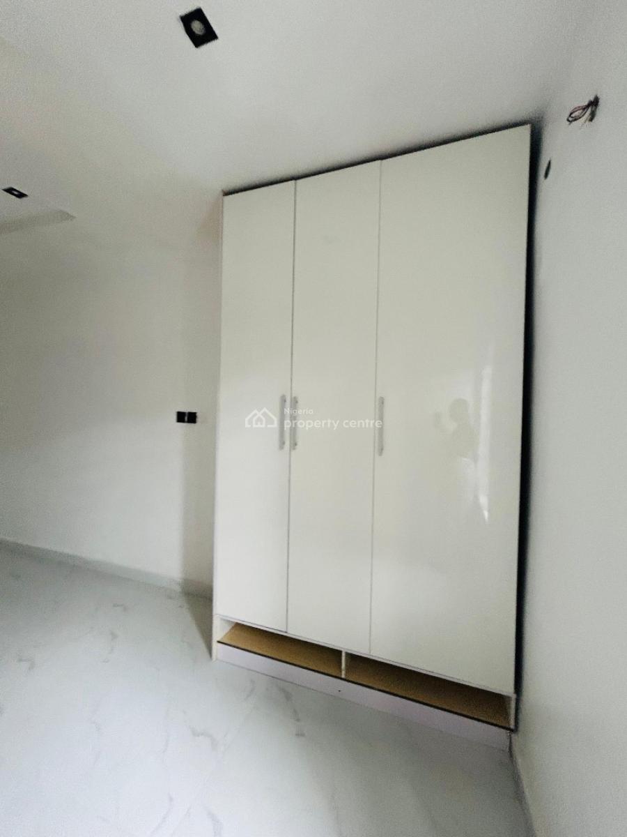 Modestly Finished 3bedroom Apartment in Orchid ,lekki, Orchid ,lekki ,lagos ,nigeria, Lekki, Lagos, Flat / Apartment for Sale