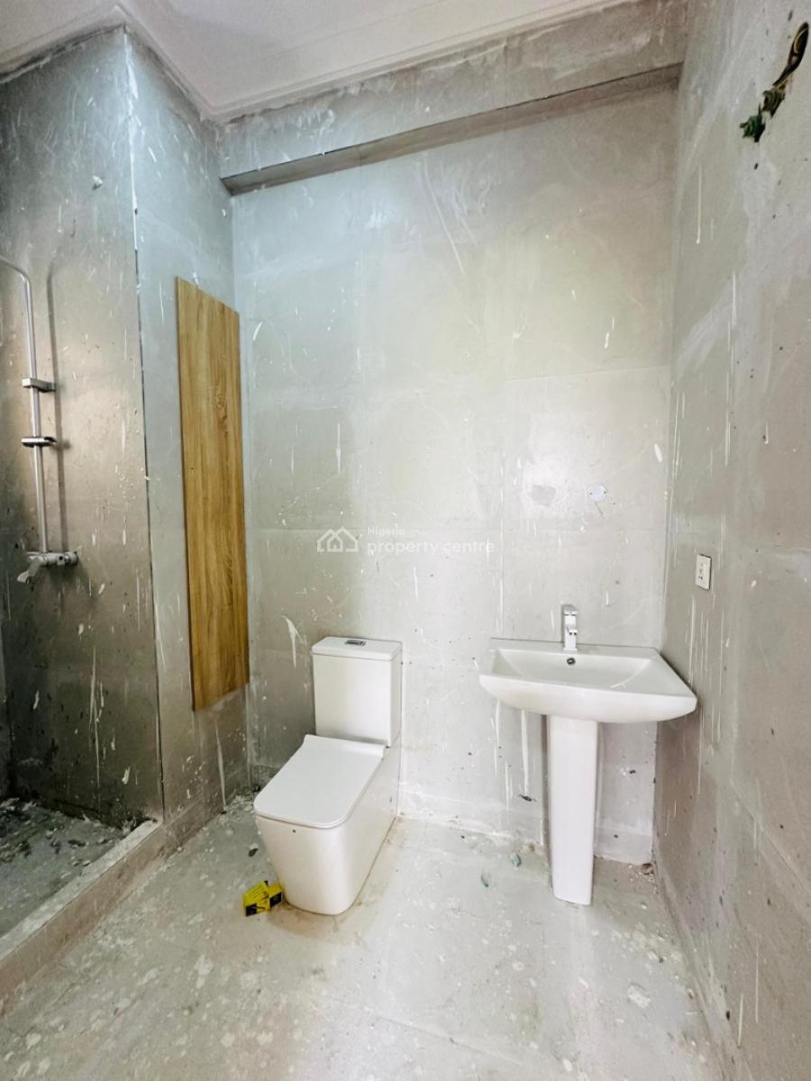 3 Bedroom Apartment with Elevator, Osapa, Lekki, Lagos, Flat / Apartment for Sale