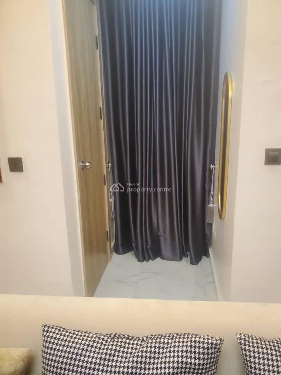 Elite 1-bedroom Apartment with Refined Interiors, 15minutee Drive to International Airport, Ikeja, Lagos, Flat / Apartment Short Let