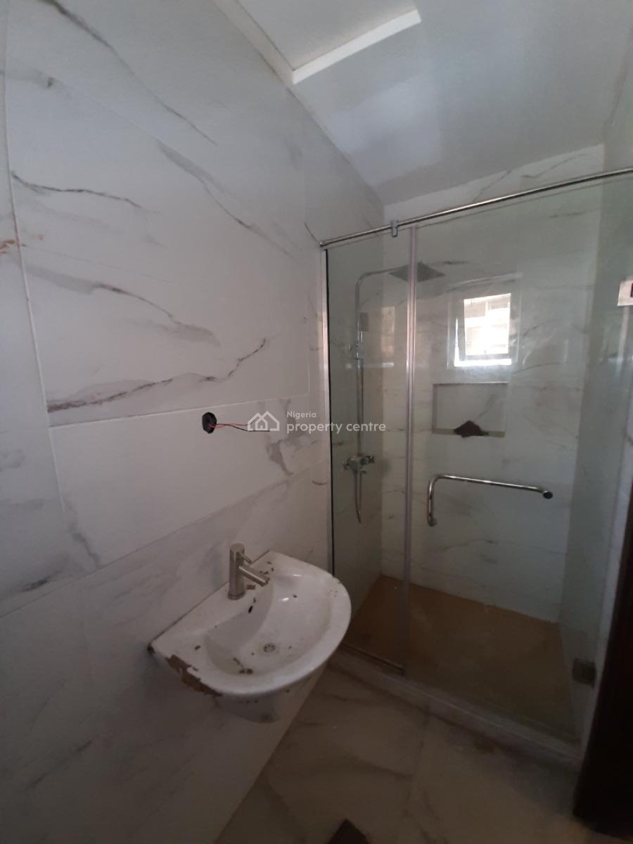 Tastefully Finished and Serviced with 24/7 Power Supply 4 Bedroom En-s, Lekki Phase 1, Lekki, Lagos, Terraced Duplex for Rent