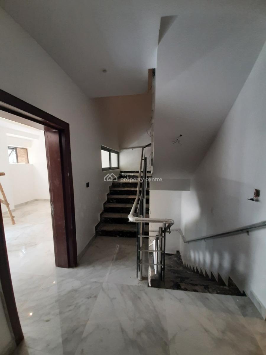 Tastefully Finished and Serviced with 24/7 Power Supply 4 Bedroom En-s, Lekki Phase 1, Lekki, Lagos, Terraced Duplex for Rent