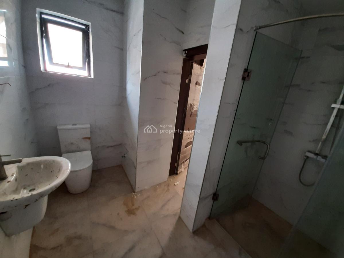 Tastefully Finished and Serviced with 24/7 Power Supply 4 Bedroom En-s, Lekki Phase 1, Lekki, Lagos, Terraced Duplex for Rent