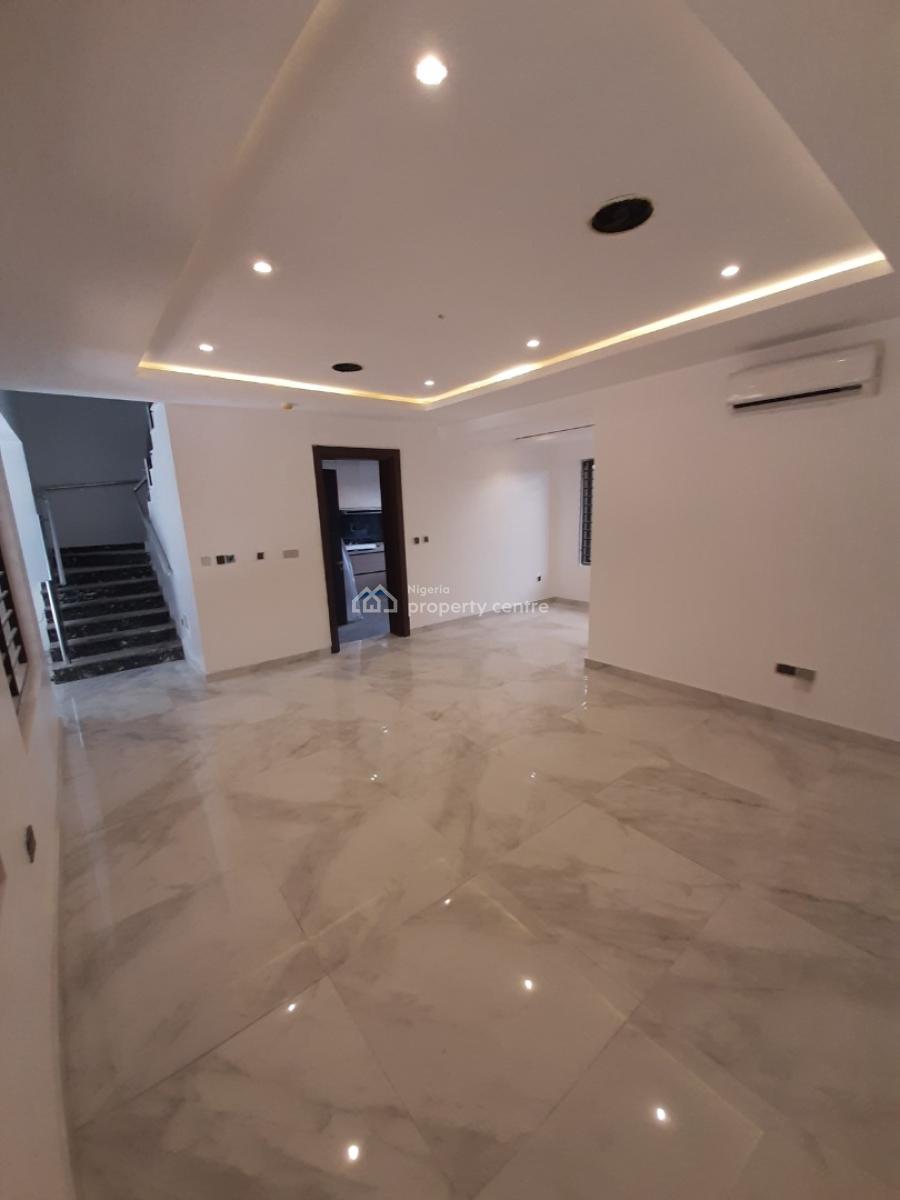 Tastefully Finished and Serviced with 24/7 Power Supply 4 Bedroom En-s, Lekki Phase 1, Lekki, Lagos, Terraced Duplex for Rent