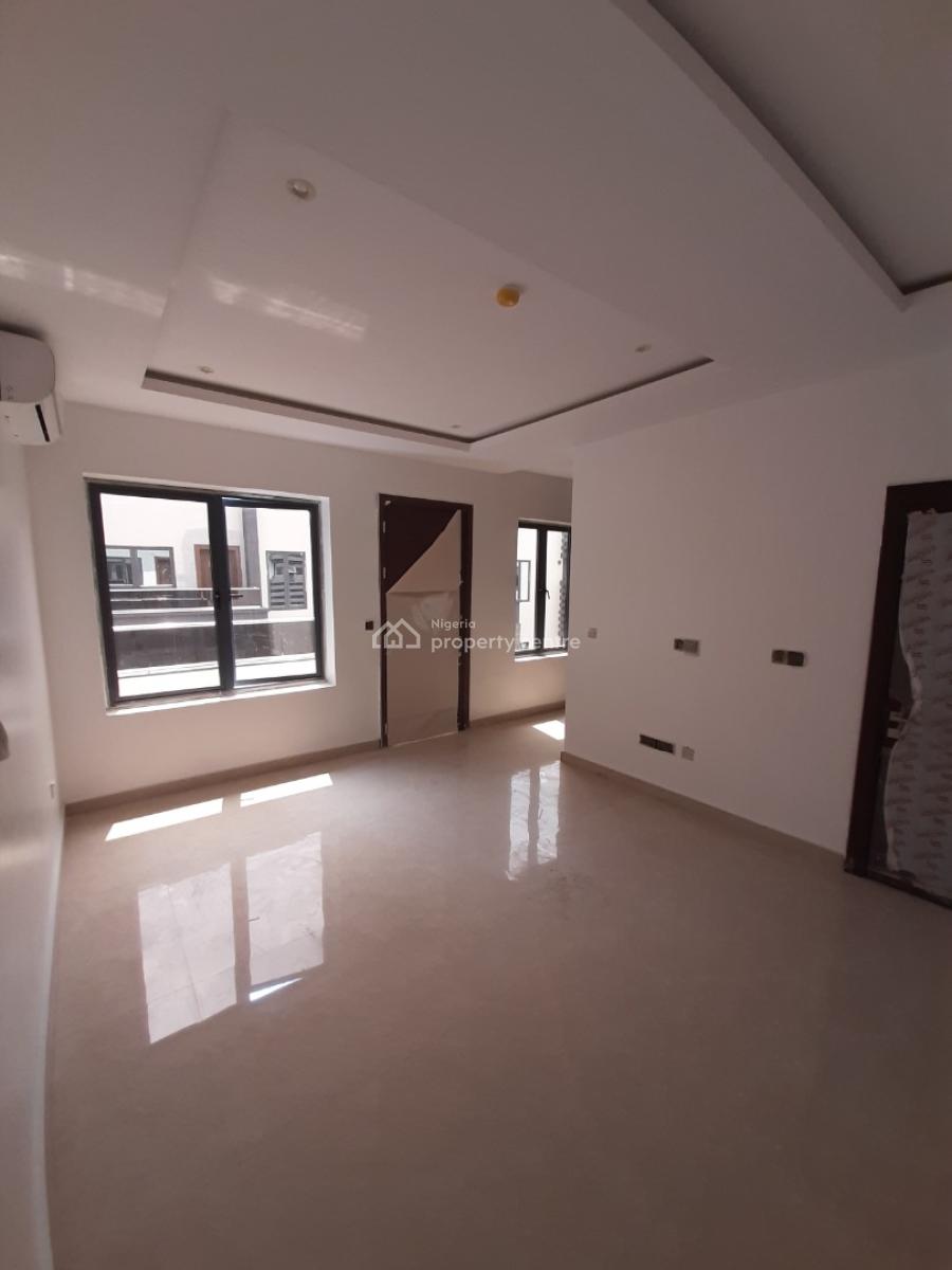 Tastefully Finished and Serviced with 24/7 Power Supply 4 Bedroom En-s, Lekki Phase 1, Lekki, Lagos, Terraced Duplex for Rent