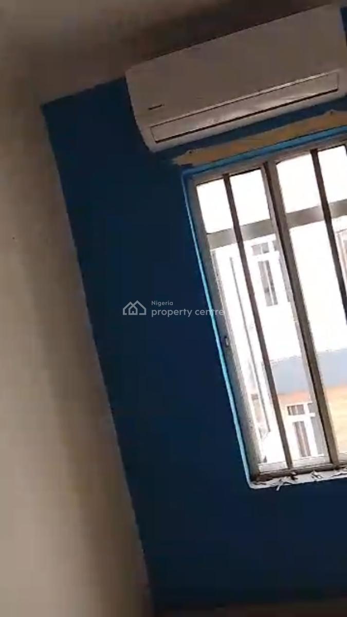 Executive Spacious 3 Bedroom Apartment with Servant Quarters, Shonibare Estate, Ikeja Gra, Ikeja, Lagos, Flat / Apartment for Rent