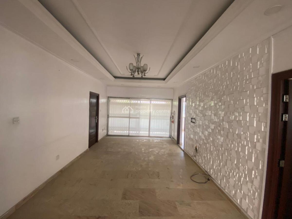 5-bedroom Semi-detached House with a  Bq and 5 Car Parking Space Vi, Victoria Island (vi ) , Lagos, Victoria Island (vi), Lagos, Detached Duplex for Rent