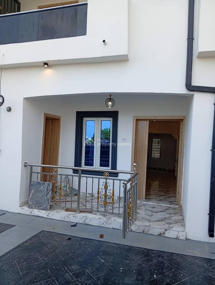 Luxurious 2 Bedroom Apartment, Barracuda Beach Road, Abraham Adesanya Estate, Ajah, Lagos, Flat / Apartment for Rent