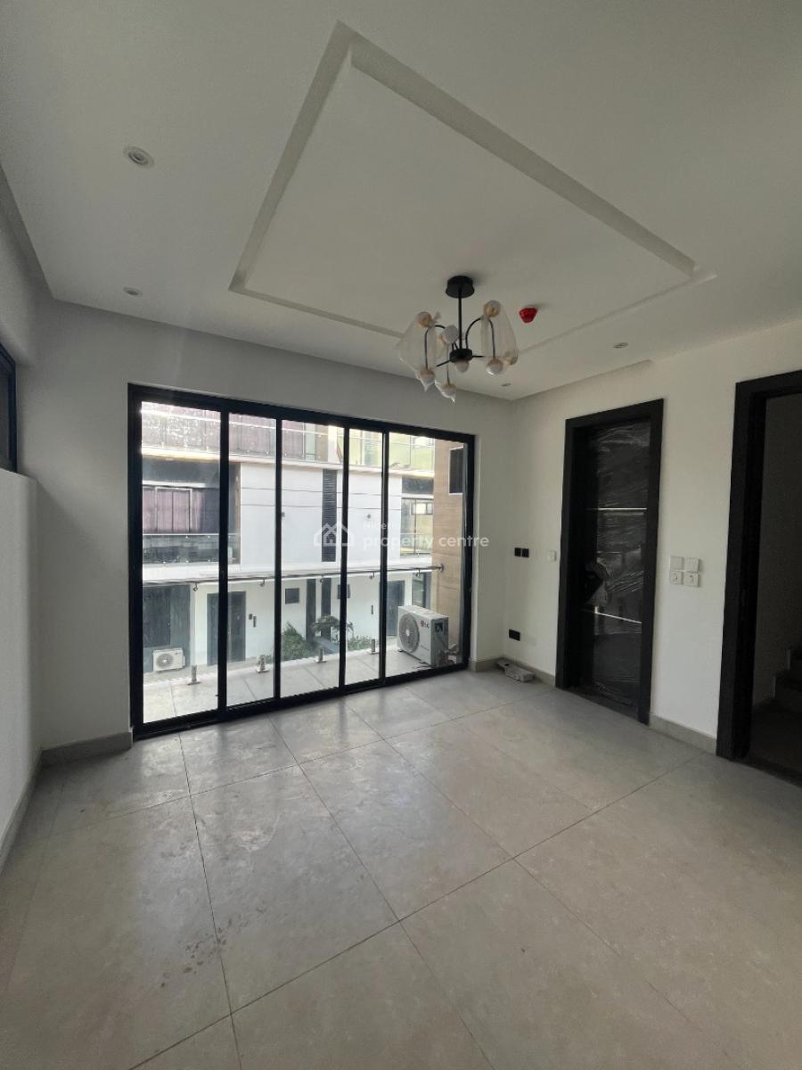 4 Bedroom Semi Detached Duplex, Old Bodija, Ibadan, Oyo, Semi-detached Duplex for Rent