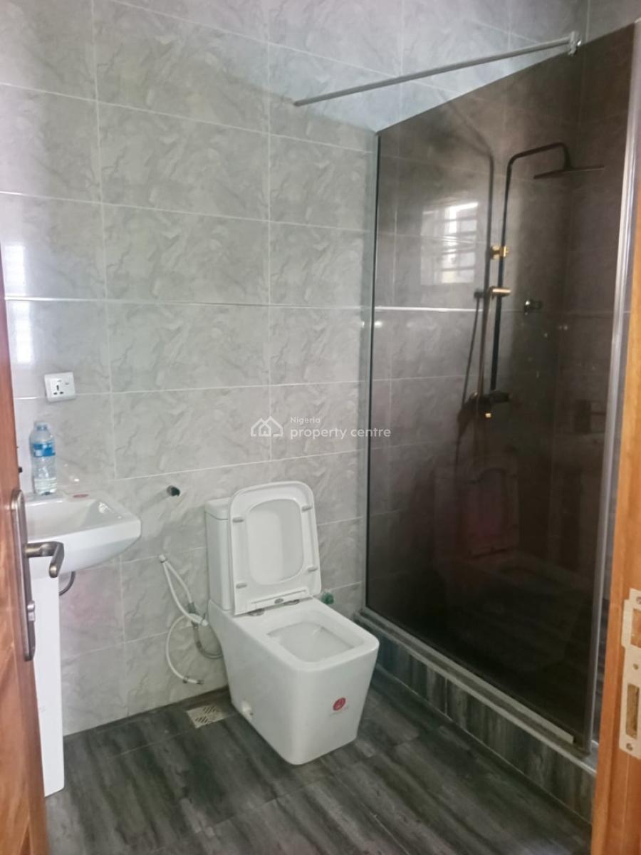 Spacious Mini Flat with Fully Fitted Kitchen ,, Orchid Before Round About, Lekki, Lagos, Mini Flat (room and Parlour) for Rent