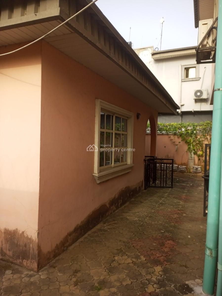One Bedroom Apartment, Off Adewunmi Adebimpe Street, Lekki Phase 1, Lekki, Lagos, Flat / Apartment for Rent