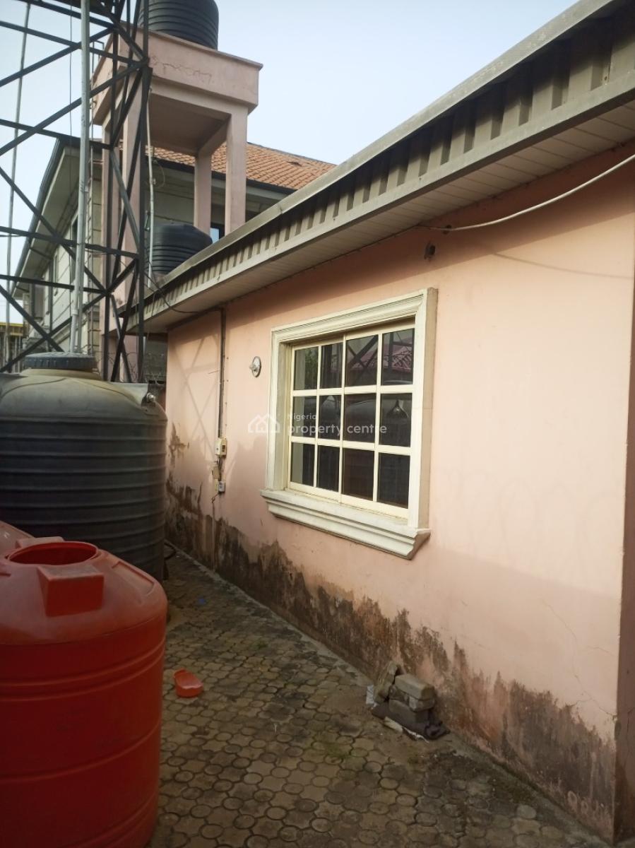 One Bedroom Apartment, Off Adewunmi Adebimpe Street, Lekki Phase 1, Lekki, Lagos, Flat / Apartment for Rent