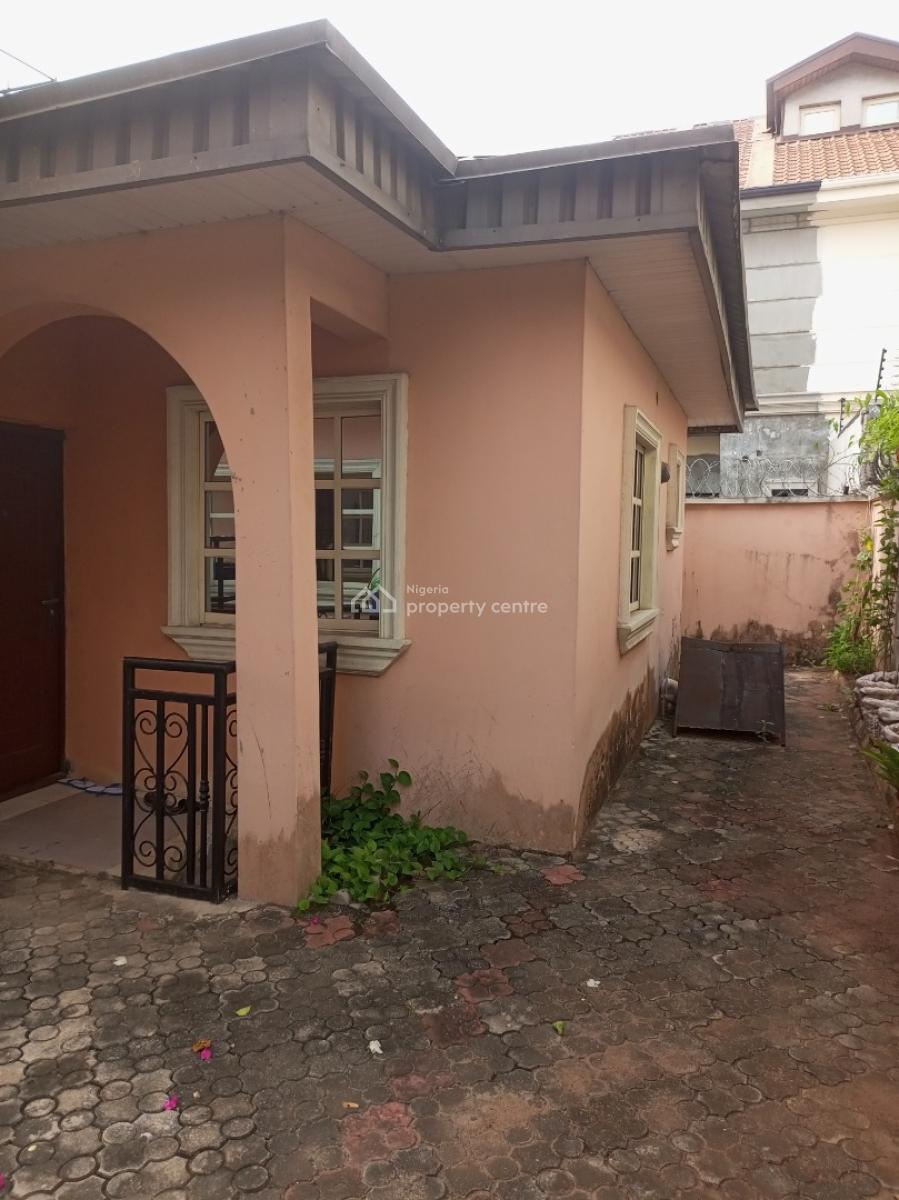 One Bedroom Apartment, Off Adewunmi Adebimpe Street, Lekki Phase 1, Lekki, Lagos, Flat / Apartment for Rent