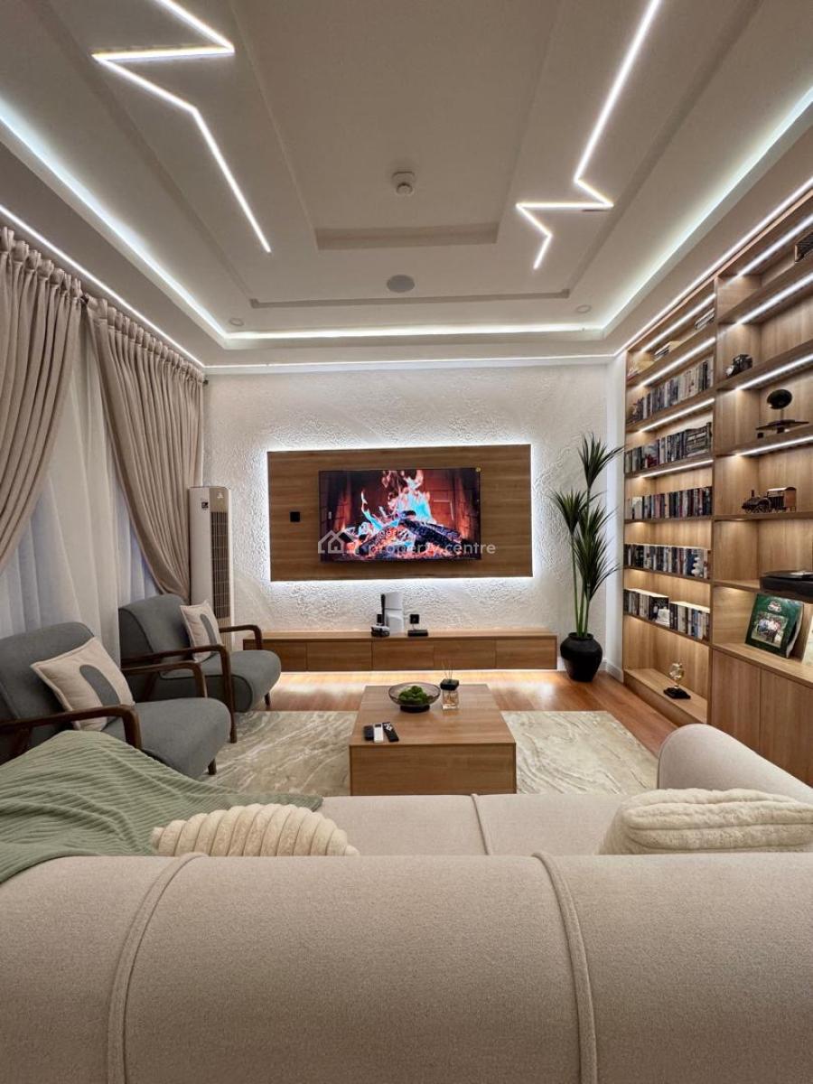 3 Bedroom Apartment with Cinema Access, Wuye, Abuja, Flat / Apartment Short Let