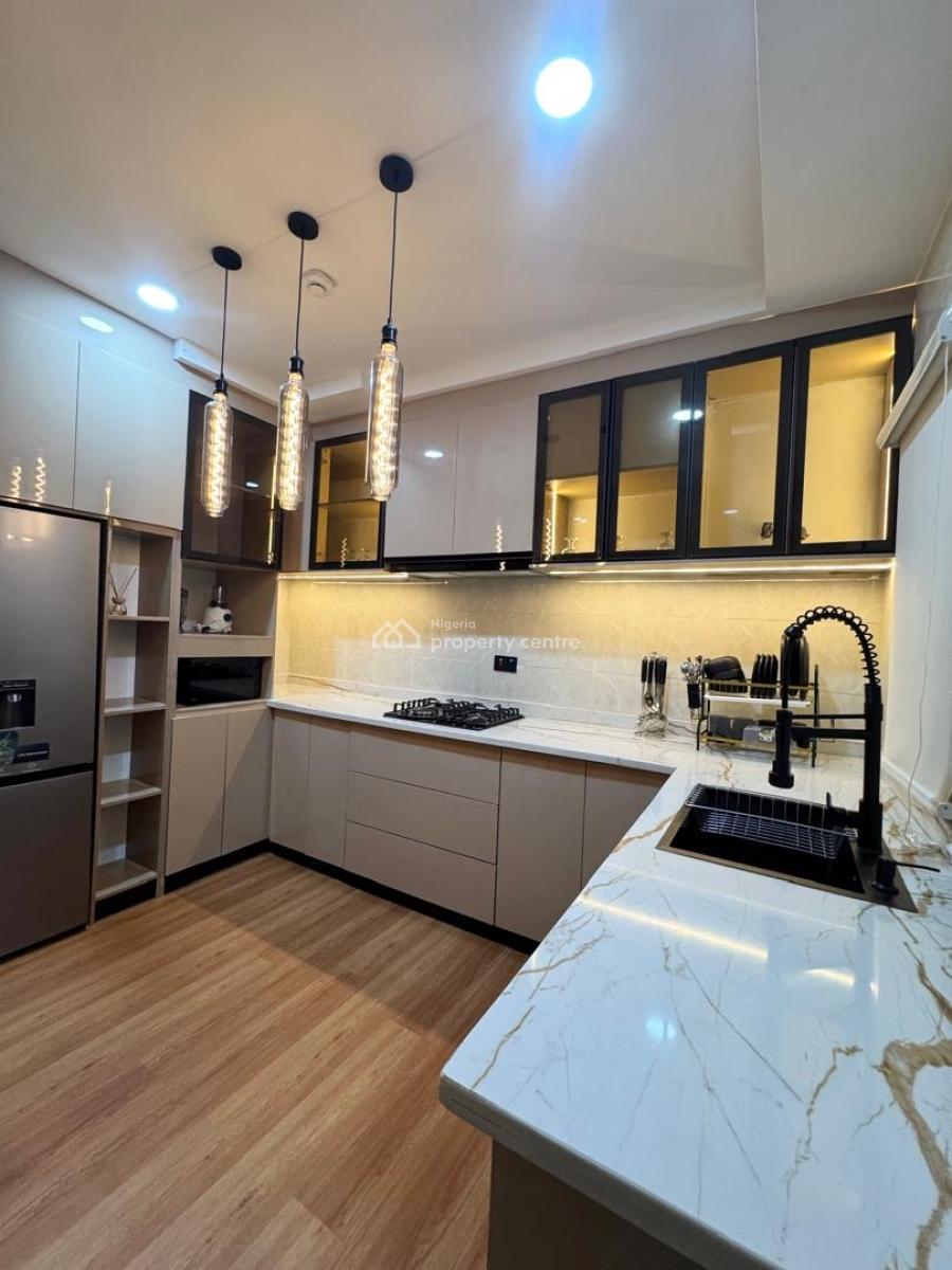 3 Bedroom Apartment with Cinema Access, Wuye, Abuja, Flat / Apartment Short Let