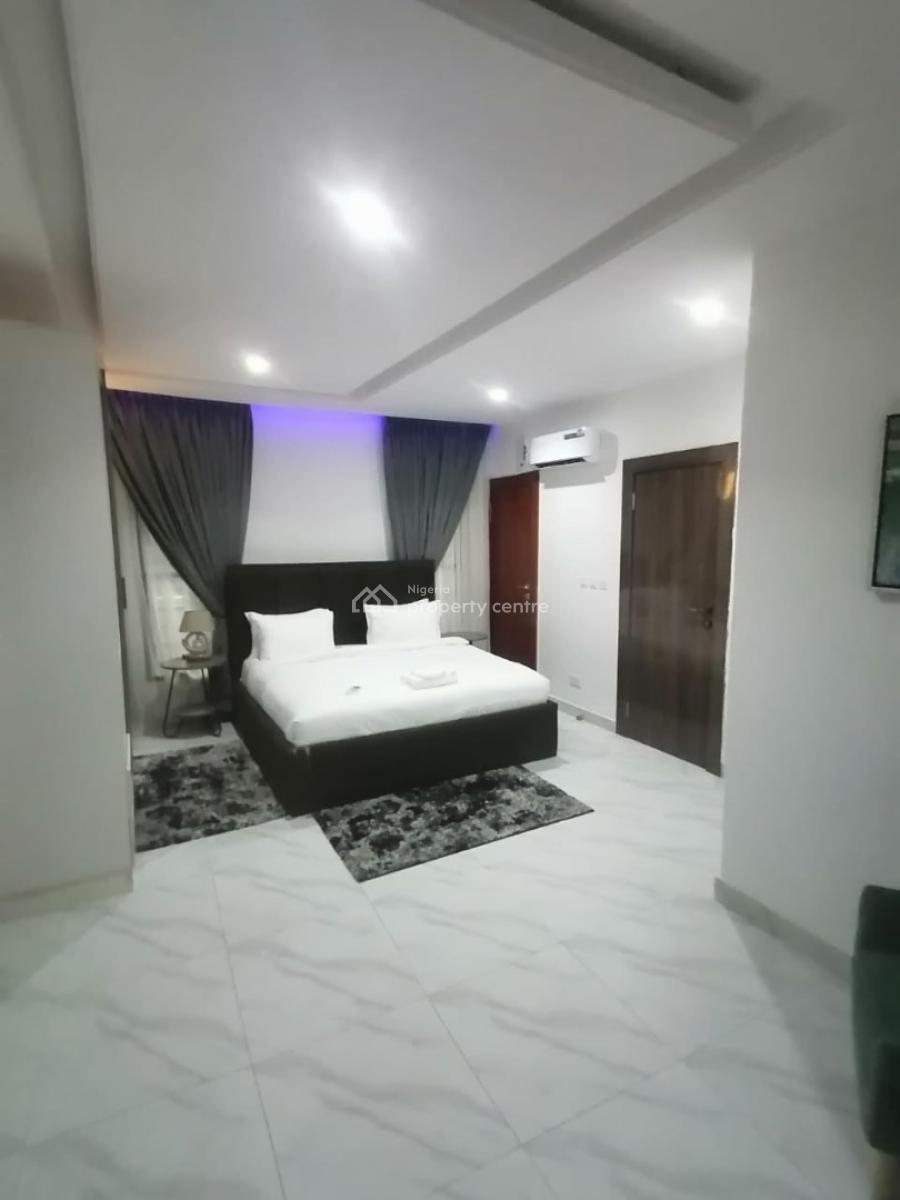Luxury 2 Bedroom Apartment, Off Freedom Way, Lekki, Lagos, Flat / Apartment for Rent