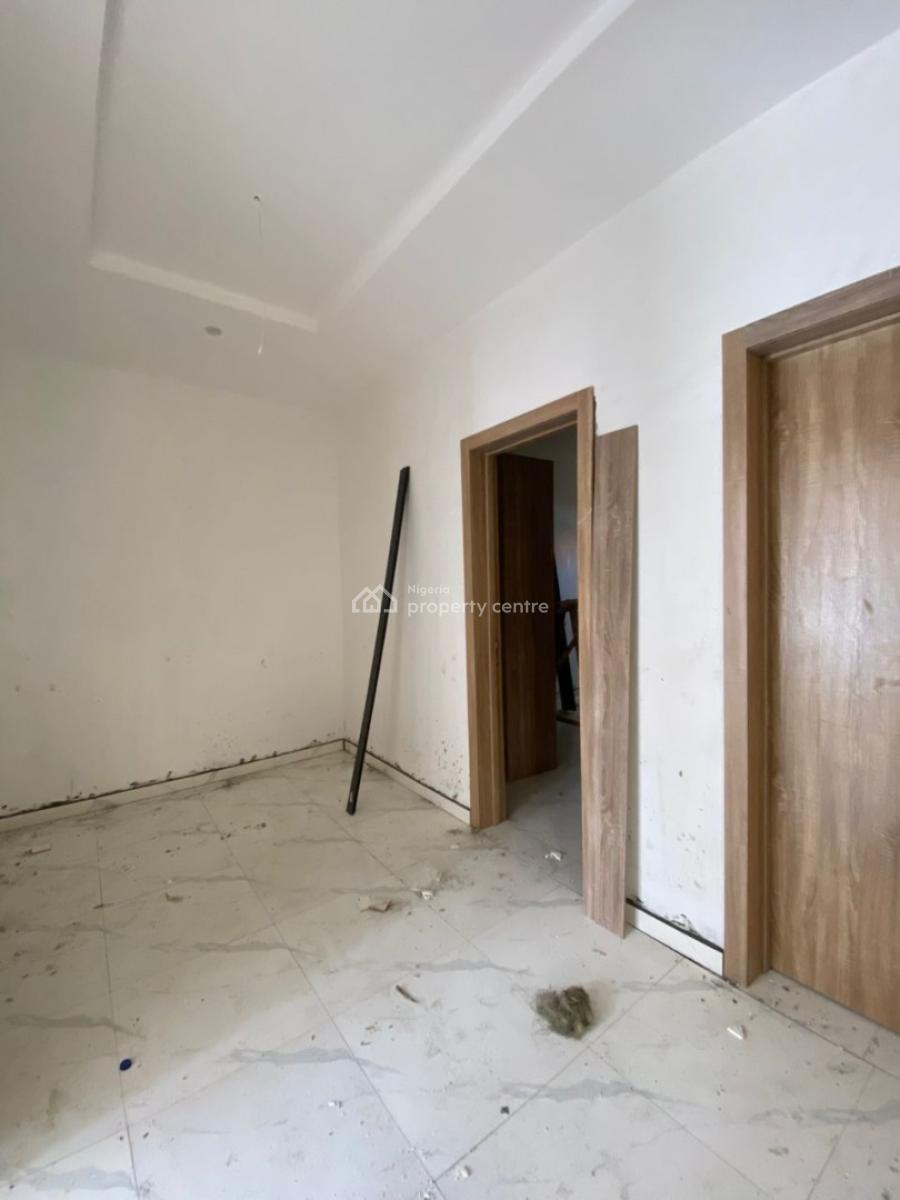 a Lovely  4 Bedroom Terrace Duplex in a Secure Estate, Sangotedo, Ajah, Lagos, Terraced Duplex for Sale