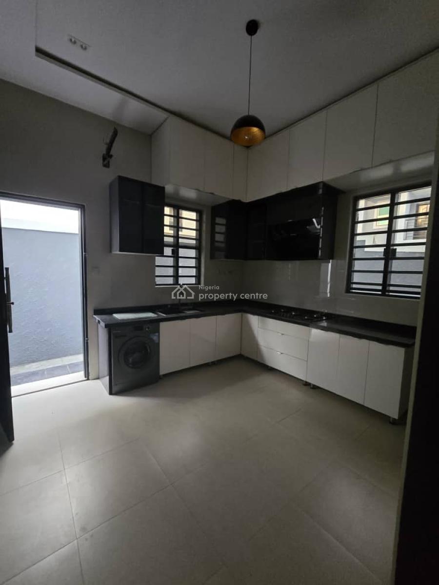 3 Bedroom Fully Detached Duplex with Bq, Omole Phase 2, Ikeja, Lagos, Detached Duplex for Rent