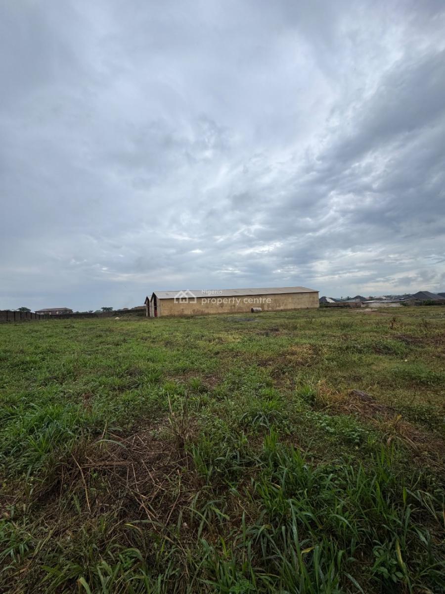 2 Bay Warehouse + Sitting on 10,000 Sqm of Land + Borehore, Light Etc, Industrial Area, Ogere Interchange, Km 46, Ogun, Warehouse for Rent