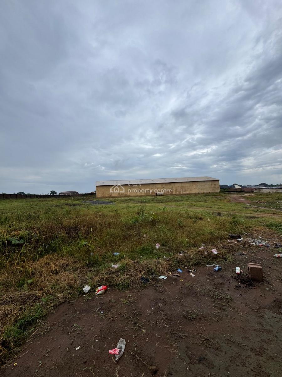 2 Bay Warehouse + Sitting on 10,000 Sqm of Land + Borehore, Light Etc, Industrial Area, Ogere Interchange, Km 46, Ogun, Warehouse for Rent